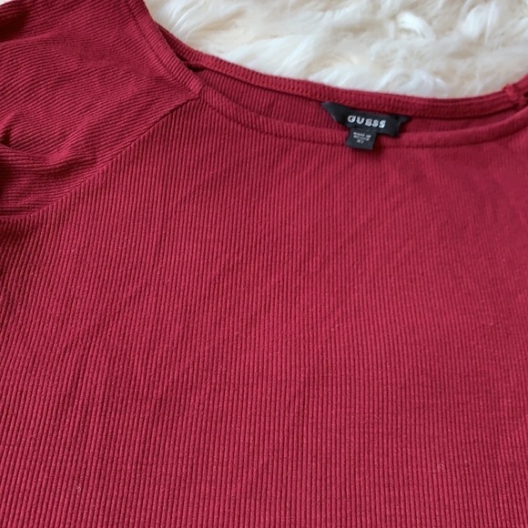 Guess Scoop Neck 3/4 Sleeve Ribbed Tee Size XS - Picture 4 of 5